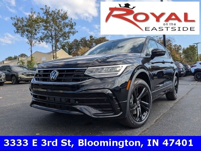 2024 Volkswagen Tiguan SE R-Line Black