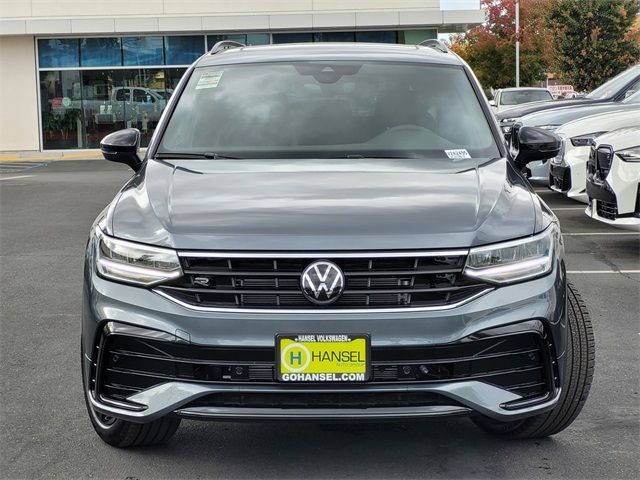 2024 Volkswagen Tiguan SE R-Line Black