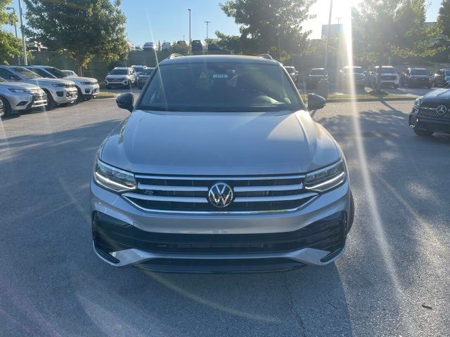 2024 Volkswagen Tiguan/Taos SE R-Line Black