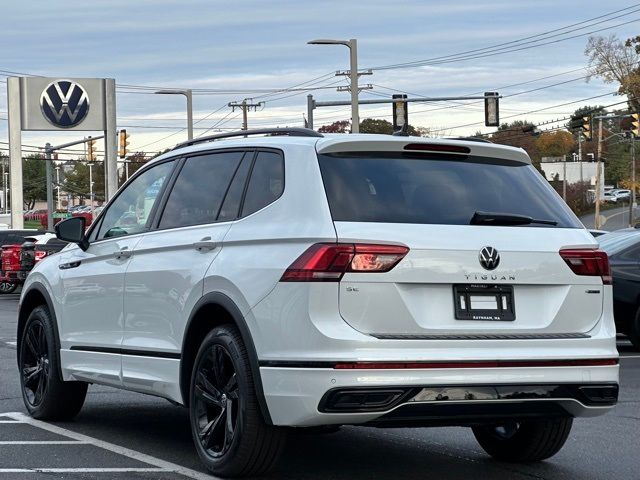 2024 Volkswagen Tiguan SE R-Line Black