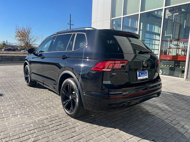 2024 Volkswagen Tiguan/Taos SE R-Line Black