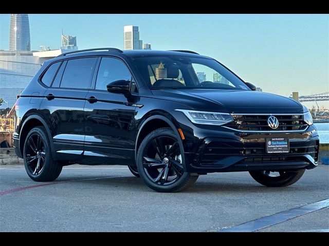 2024 Volkswagen Tiguan SE R-Line Black