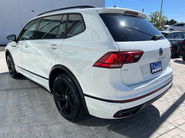 2024 Volkswagen Tiguan SE R-Line Black