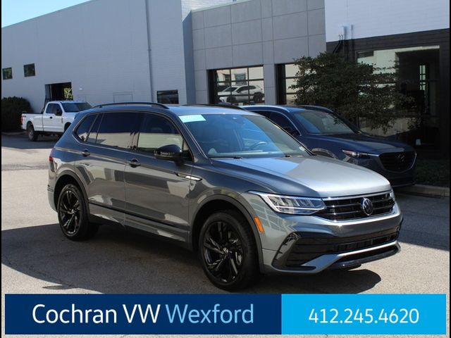 2024 Volkswagen Tiguan SE R-Line Black