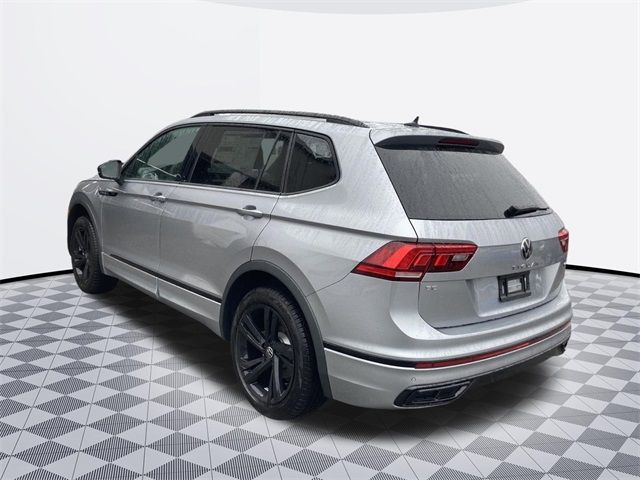 2024 Volkswagen Tiguan SE R-Line Black