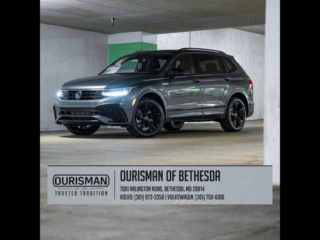 2024 Volkswagen Tiguan SE R-Line Black