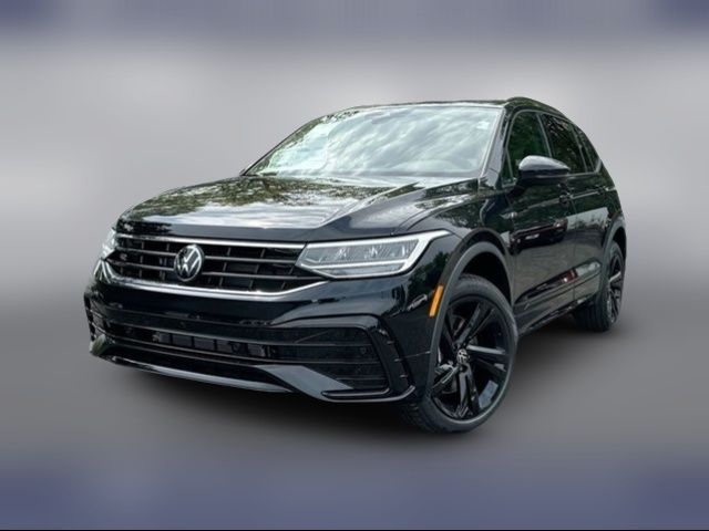 2024 Volkswagen Tiguan SE R-Line Black