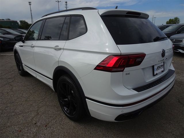 2024 Volkswagen Tiguan SE R-Line Black