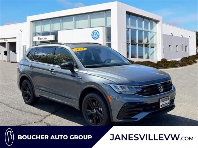 2024 Volkswagen Tiguan/Taos SE R-Line Black