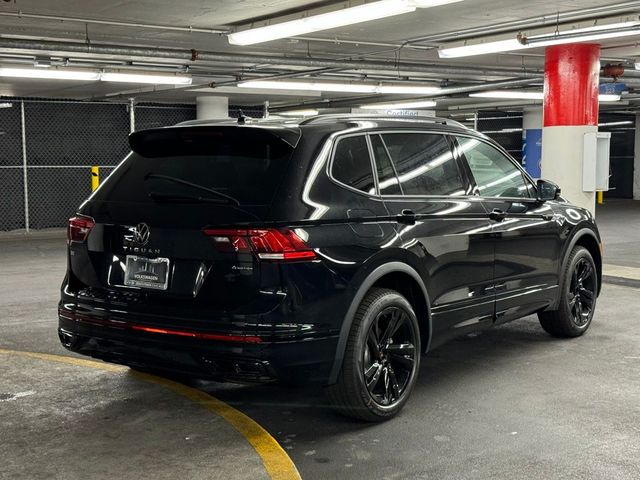 2024 Volkswagen Tiguan SE R-Line Black