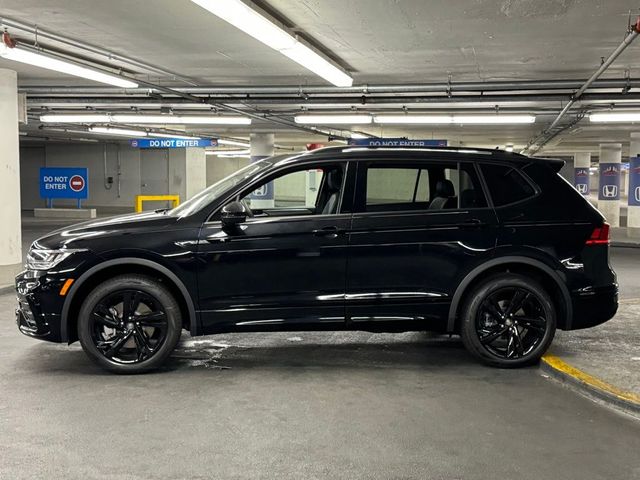 2024 Volkswagen Tiguan SE R-Line Black