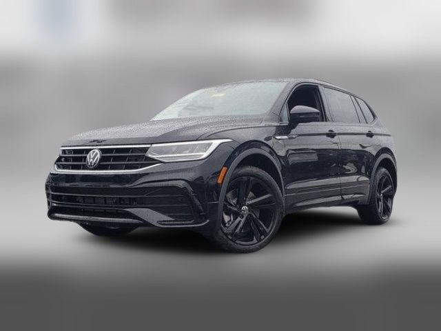 2024 Volkswagen Tiguan SE R-Line Black