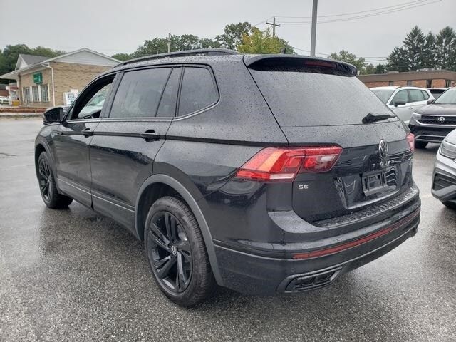 2024 Volkswagen Tiguan SE R-Line Black