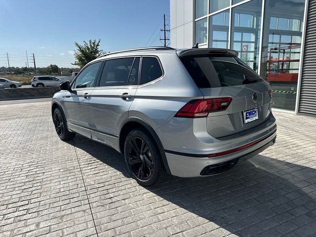 2024 Volkswagen Tiguan SE R-Line Black