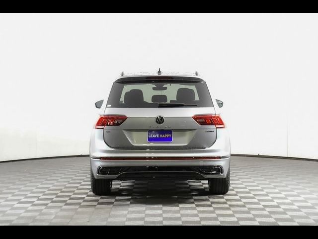 2024 Volkswagen Tiguan SE R-Line Black