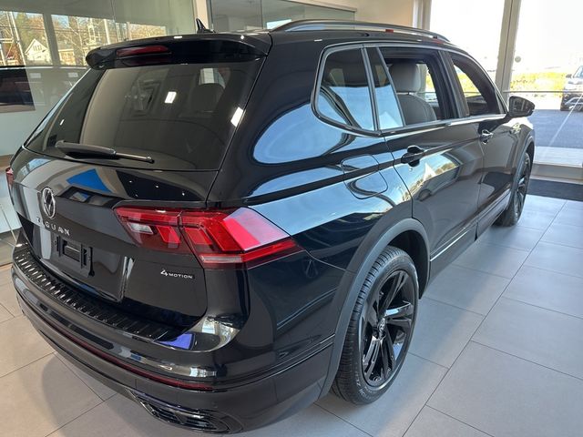 2024 Volkswagen Tiguan SE R-Line Black