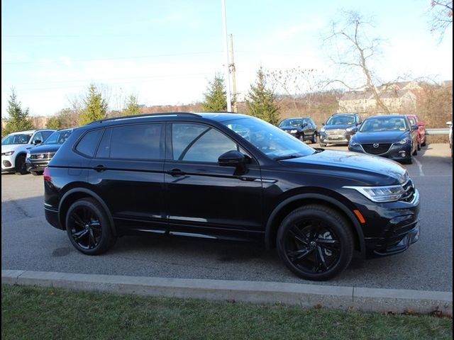 2024 Volkswagen Tiguan SE R-Line Black