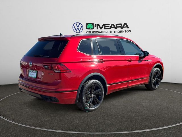 2024 Volkswagen Tiguan SE R-Line Black
