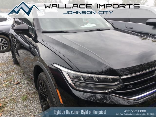 2024 Volkswagen Tiguan SE R-Line Black