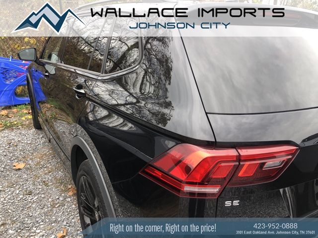 2024 Volkswagen Tiguan SE R-Line Black