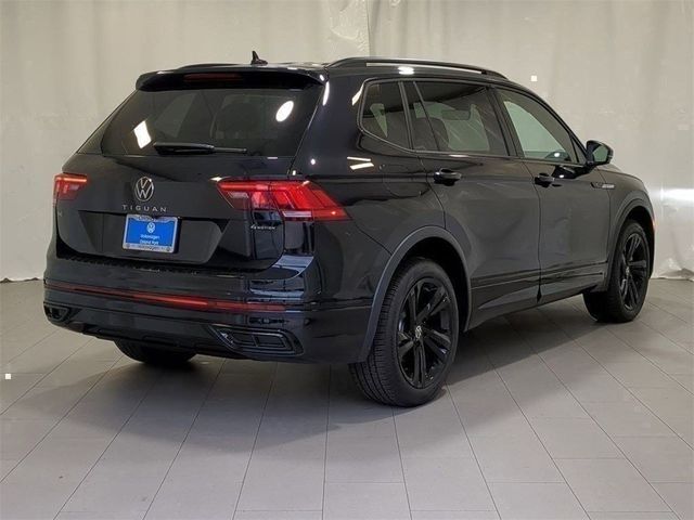 2024 Volkswagen Tiguan SE R-Line Black