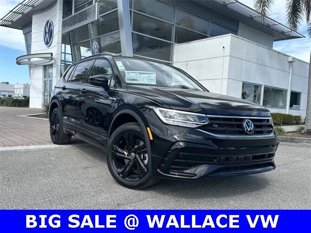 2024 Volkswagen Tiguan SE R-Line Black