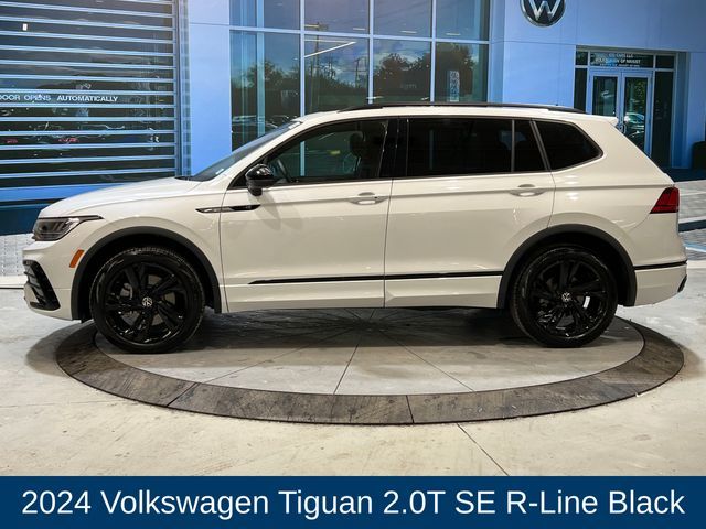 2024 Volkswagen Tiguan SE R-Line Black