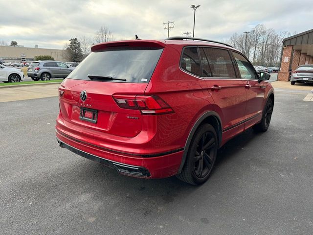 2024 Volkswagen Tiguan SE R-Line Black