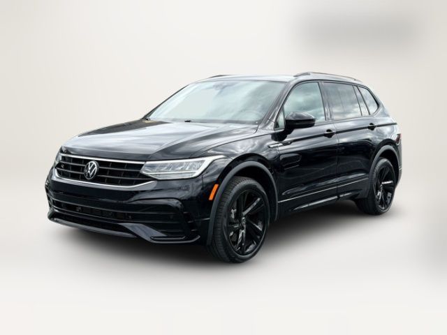 2024 Volkswagen Tiguan SE R-Line Black