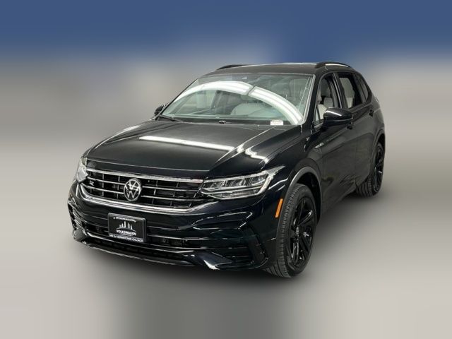 2024 Volkswagen Tiguan SE R-Line Black