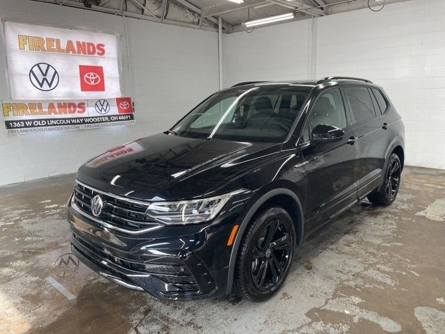 2024 Volkswagen Tiguan SE R-Line Black