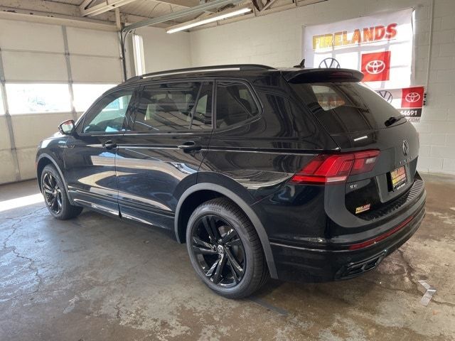 2024 Volkswagen Tiguan SE R-Line Black