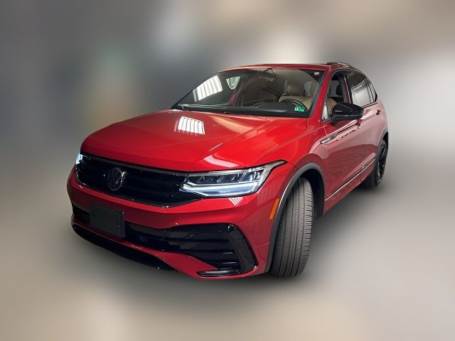 2024 Volkswagen Tiguan SE R-Line Black