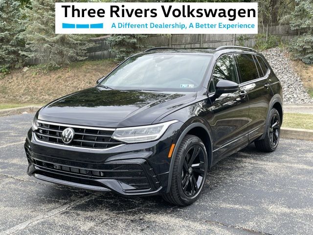 2024 Volkswagen Tiguan SE R-Line Black