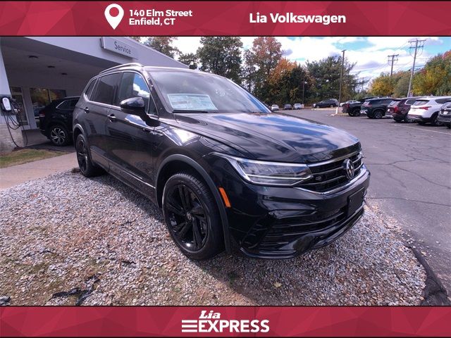 2024 Volkswagen Tiguan/Taos SE R-Line Black