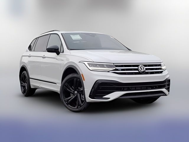 2024 Volkswagen Tiguan SE R-Line Black