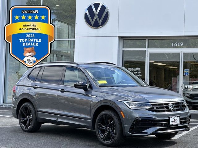 2024 Volkswagen Tiguan SE R-Line Black