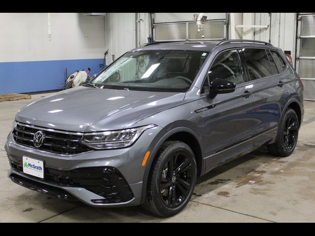 2024 Volkswagen Tiguan SE R-Line Black