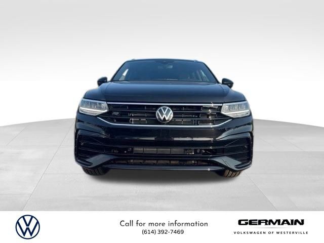 2024 Volkswagen Tiguan SE R-Line Black