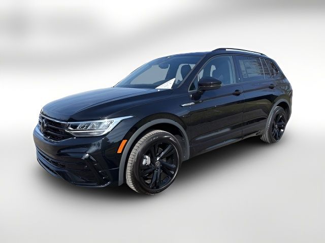 2024 Volkswagen Tiguan SE R-Line Black