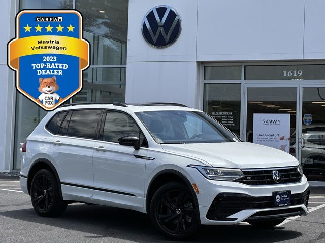 2024 Volkswagen Tiguan SE R-Line Black