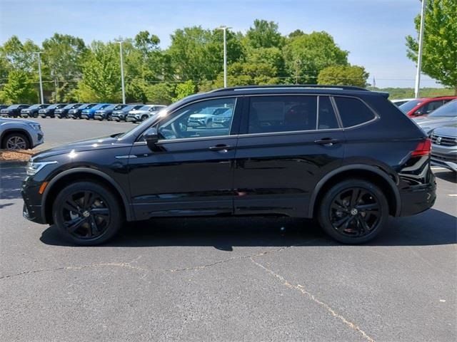 2024 Volkswagen Tiguan SE R-Line Black