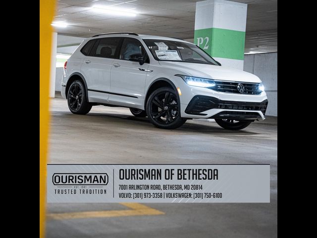 2024 Volkswagen Tiguan SE R-Line Black