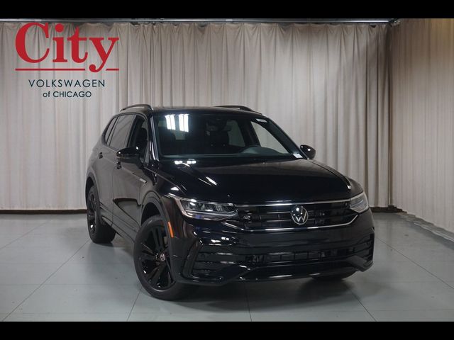 2024 Volkswagen Tiguan SE R-Line Black