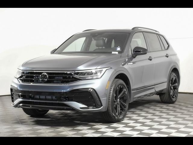 2024 Volkswagen Tiguan SE R-Line Black