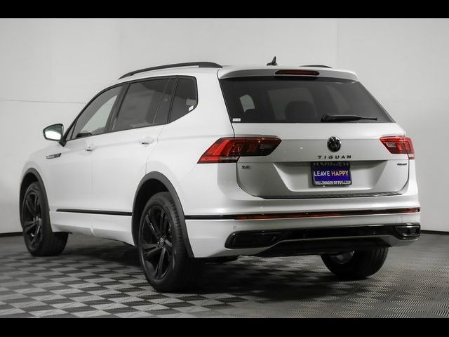 2024 Volkswagen Tiguan SE R-Line Black