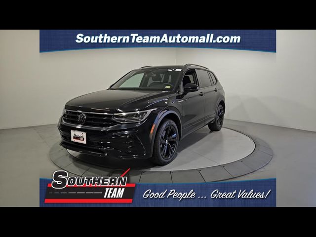 2024 Volkswagen Tiguan SE R-Line Black