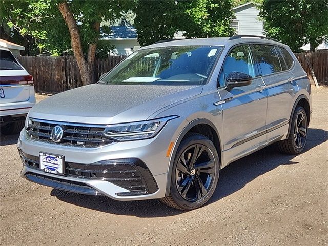 2024 Volkswagen Tiguan SE R-Line Black