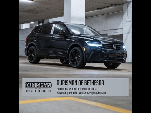 2024 Volkswagen Tiguan SE R-Line Black