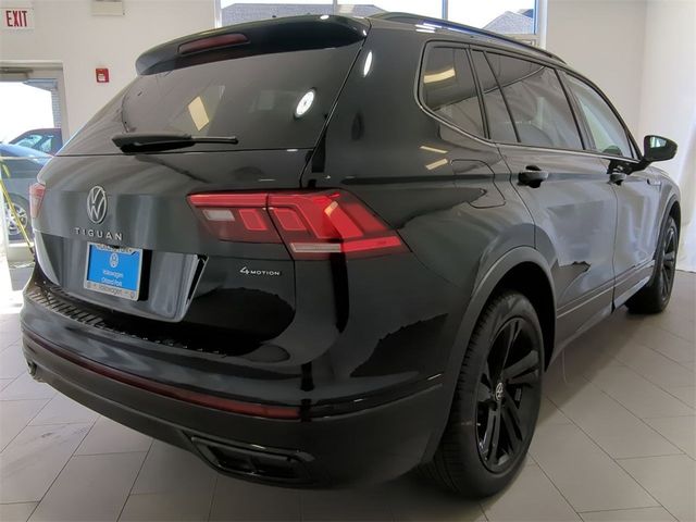 2024 Volkswagen Tiguan SE R-Line Black